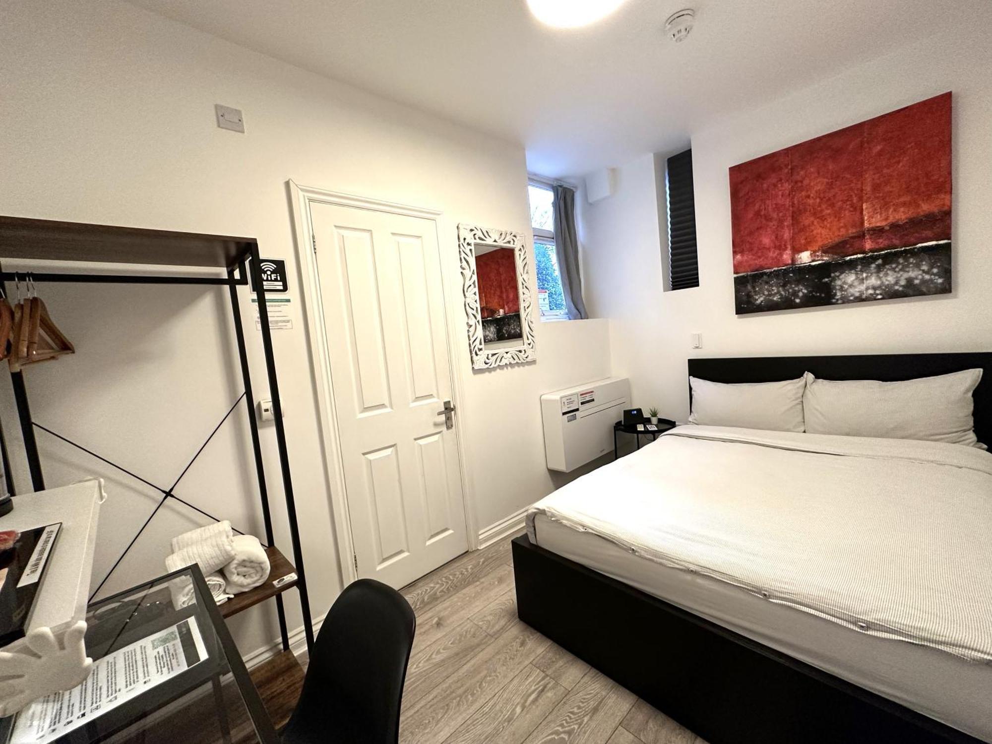 Sleeplicity London Heathrow Feltham